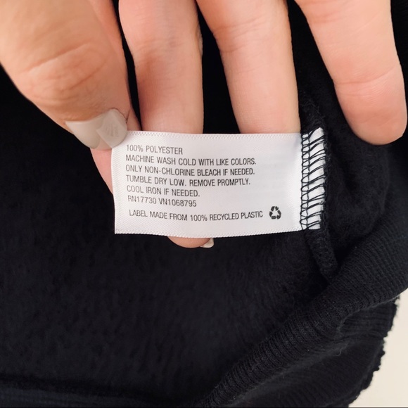 A New Day NWOT Black Crewneck Sherpa Pullover - Picture 4 of 5